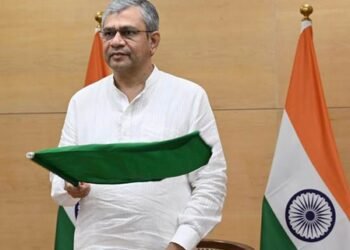 Minister Ashwini Vaishnaw flags off first direct Ramnagar-Dehradun Express train