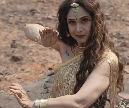 Meenakshi Seshadri recalls Reena Roy’s 70s ‘Nagin’ magic and Sridevi’s iconic ‘Nagina’ era