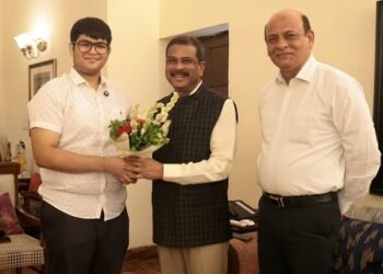‘Accomplishment reflects dedication’: Dharmendra Pradhan meets NEET-UG second ranker Panshul Bansal