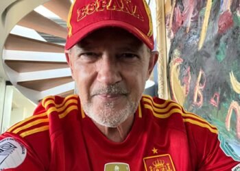 Antonio Banderas celebrates Spain’s FIFA World Cup success:  A total blast