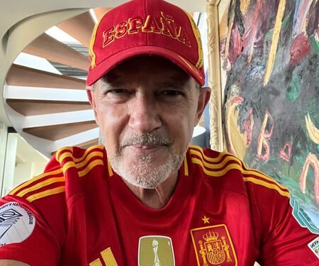 Antonio Banderas celebrates Spain’s FIFA World Cup success: A total blast