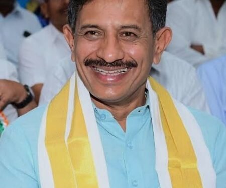‘Yajman’ row: K’taka MLA apologises to Shobha Karandlaje, expresses deep regret