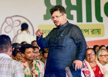Bengal: Ritabrata Banerjee ‘promises’ Rs 10k monthly aid for July 21 martyrs’ families
