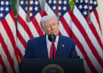 Trump offers tariff incentive for US aluminium