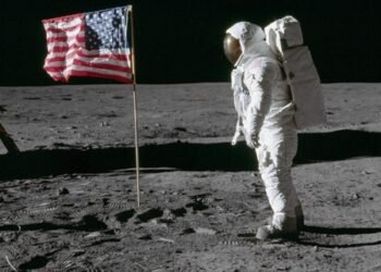 Trump Hails US space achievements; pledges push toward Moon, Mars