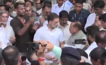 MoS in PMO Jitendra Singh meets Rahul Gandhi as Cong leadership protests outside PM’s house