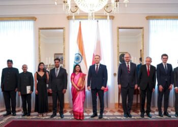 India’s Ambassador presents credentials to Poland’s President in traditional ceremony
