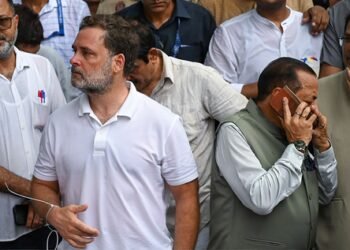 Minister slams Rahul’s ‘flip-flop’ over stir at PM’s house, assures govt’s readiness to debate NEET, other issues