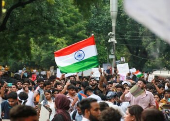 Female student injured in protest at Jantar Mantar taken off ventilator, says RML hospital
