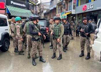 J&K cop gunned down by bike-borne terrorists in Anantnag