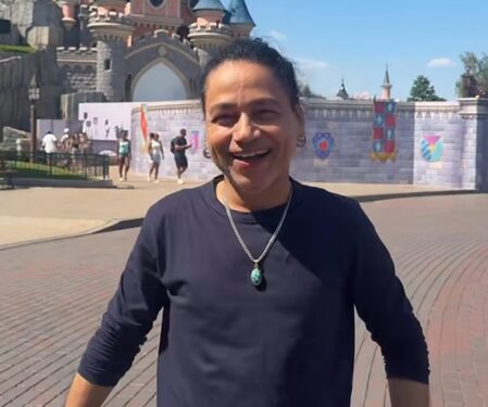 Kailash Kher finds childhood joy in Paris, says ‘the greatest journey is rediscovering the child within’