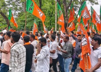 BJP workers clash with police during Ranchi march demanding JPSC exam cancellation
