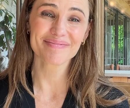 Jennifer Garner reveals why she was asked to stop taking kids to football class