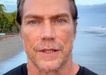 Jason Lewis says he starved before he was signed for ‘Sex and the City’