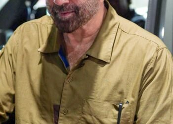 Sunny Deol shares heartwarming post with his mother: My mother is my God, love, courage