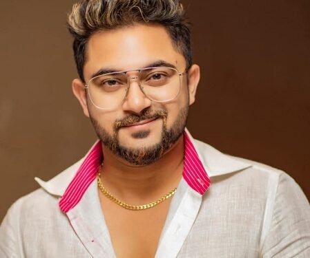 Police complaint filed against Bengali actor and ex-Trinamool MLA Chakraborty for cheating, threatening bizman
