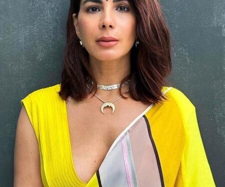 Kirti Kulhari duped of Rs 2.4 lacs in cyber fraud, registers complain with the Mumbai police