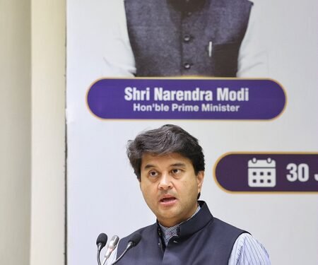 Telecom manufacturing zone in MP’s Gwalior to strengthen India’s technological Aatamnirbhar Bharat: Scindia