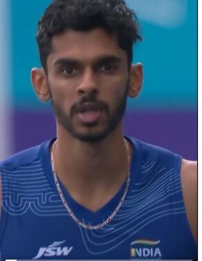 CM Satheesan speaks to Kerala athlete Sreeshankar, congratulates him for Commonwealth silver medal win