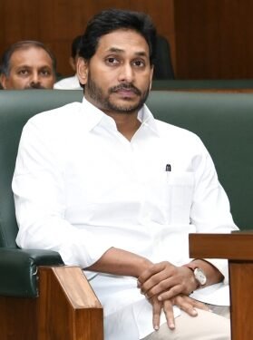 YSRCP condemns police action against farmers in Andhra Pradesh’s Undavalli