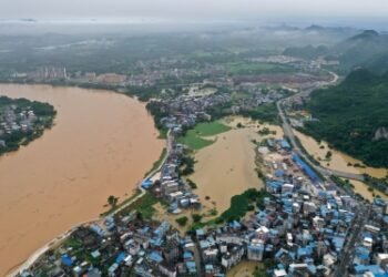 China: 6 dead, 11 missing after torrential rains hit Guangxi