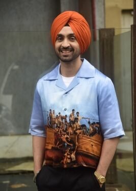 Diljit Dosanjh reassures fans during live session: ‘No need to worry, ‘Sutlaj’ has already been downloaded