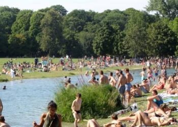 Germany records around 14,000 heat-related deaths so far this year