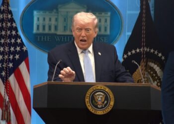 Trump calls Strait of Hormuz US territory