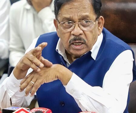 Drought conditions in 102 taluks, report to Centre by month-end: Karnataka Dy CM