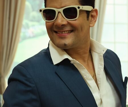 Amar Upadhyay rings in 50th birthday with heartmelting notes from children