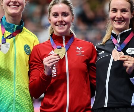 Emma Finucane creates Commonwealth Games history with fourth track cycling gold