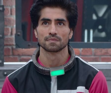 Harshad Chopda requests Shilpa Shinde to console Shivangi Joshi after she breaks down post massive fight