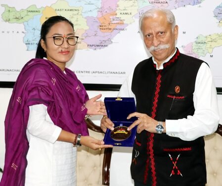 Arunachal Guv honours Itanagar Mayor, calls for ‘Zero Litter Mission’ to make capital a sustainable tourism hub