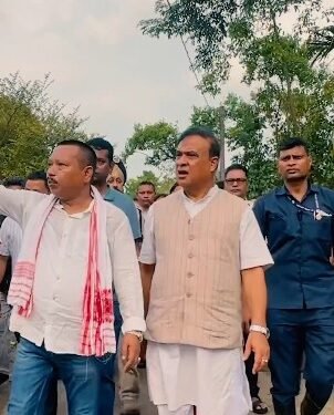 Committed to comprehensive rehabilitation, says Himanta Sarma after touring flood-hit areas