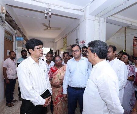 Tripura CM calls for transforming govt schools into model institutions
