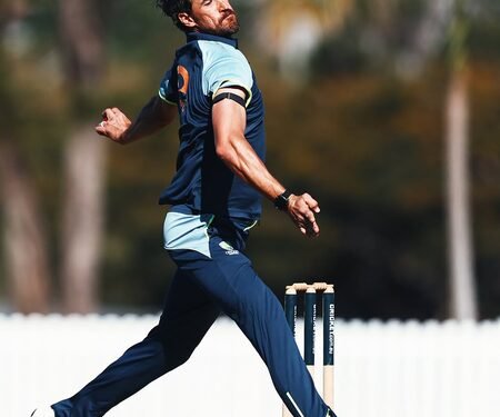 Starc on verge of surpassing Dev, Steyn during Bangladesh Tests