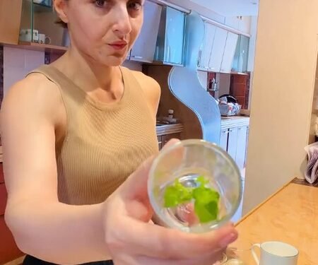 Soha Ali Khan shares her weekly favourites as she reveals her post-dinner wellness ritual