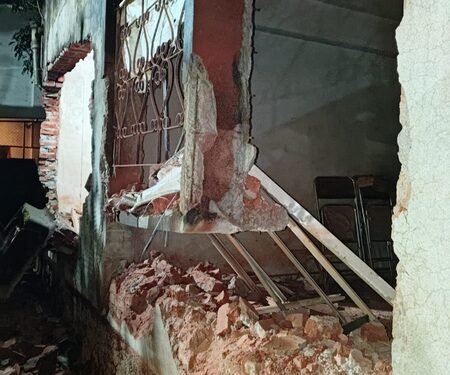 Gelatin sticks explode in locked house in Maharashtra’s Kolhapur; probe on