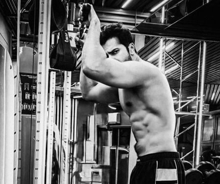 Varun Dhawan finds striking a pose between workouts ‘fun’