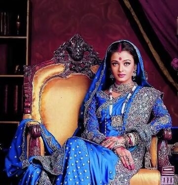Aishwarya Rai Bachchan, SRK and Madhuri Dixit’s ‘Devdas’ redefined costume design