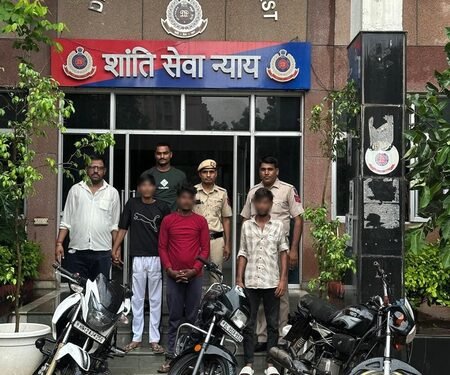 Three interstate auto-lifters arrested; 3 stolen bikes recovered by Delhi Police