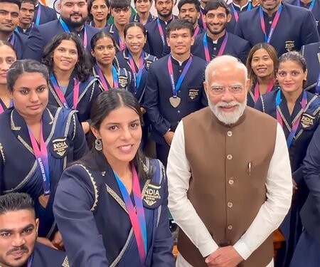Those who play, will flourish’: PM Modi meets India’s CWG medallists
