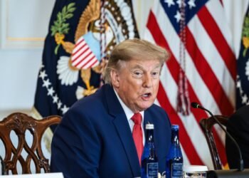 Trump targets ‘jihadists’ in midterm pitch