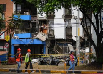 Colombia quake death toll rises to 273