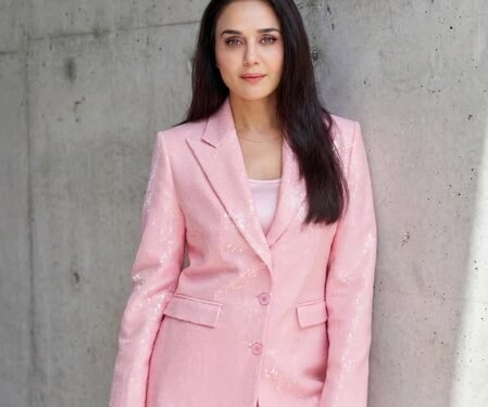 Preity Zinta recalls Sunny Deol’s awkward fan encounter during shooting of ‘Hero: Love Story of a Spy’ in Manali