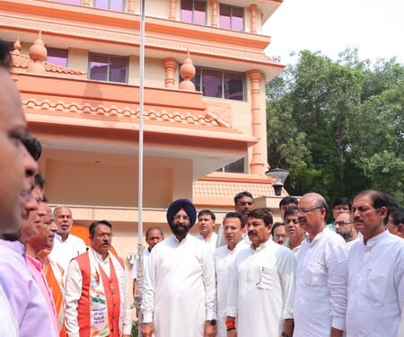 ‘Vande Mataram’ row: Delhi BJP chief Harsh Malhotra demands apology from Congress