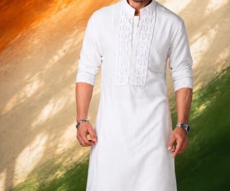 SRK celebrates 80th Independence Day: Proud to be an Indian and love being one