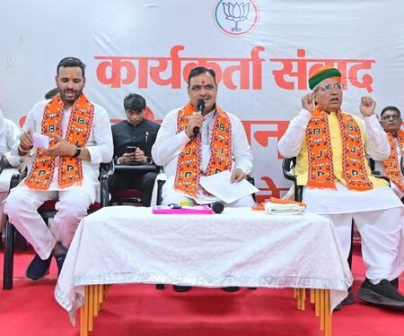 Rajasthan CM announces and inaugurates development projects worth Rs 807 crore in Bikaner
