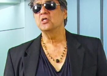 Mukesh Khanna’s explosive statement: National Anthem should be replaced by ‘Vande Mataram’