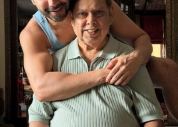 Varun Dhawan wishes birthday to the ‘chillest’ dad as David Dhawan turns 75